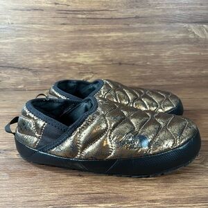 The North Face Nuptse Mule Gold Metallic Puffer Slip-On Slippers Women’s Size 5
